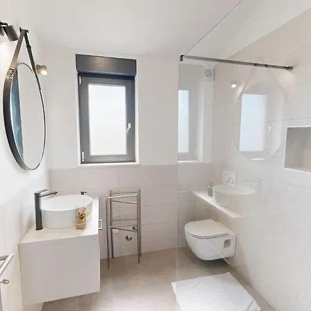 Silvia * Nova Vas (Porec)