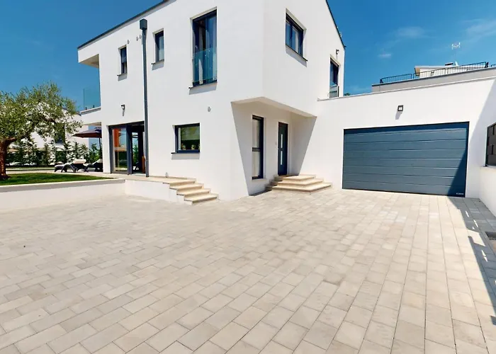 Silvia Nova Vas (Porec)